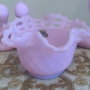 Fenton Lavender Satin Basket weave with tag